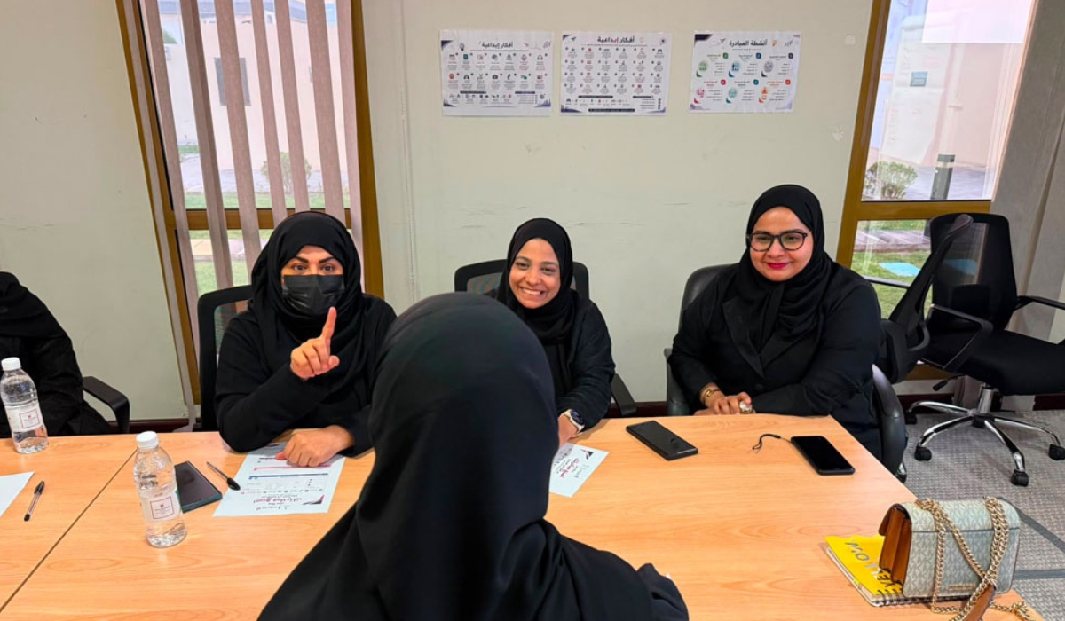 Al Dana Girls Center Organises Workshop to Inspire Creative Community Initiatives